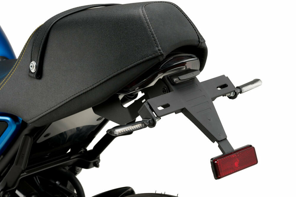21457 PUIG KENNZEICHENHALTER YAMAHA XSR900 22'- C/SCHWARZ - 21457N
