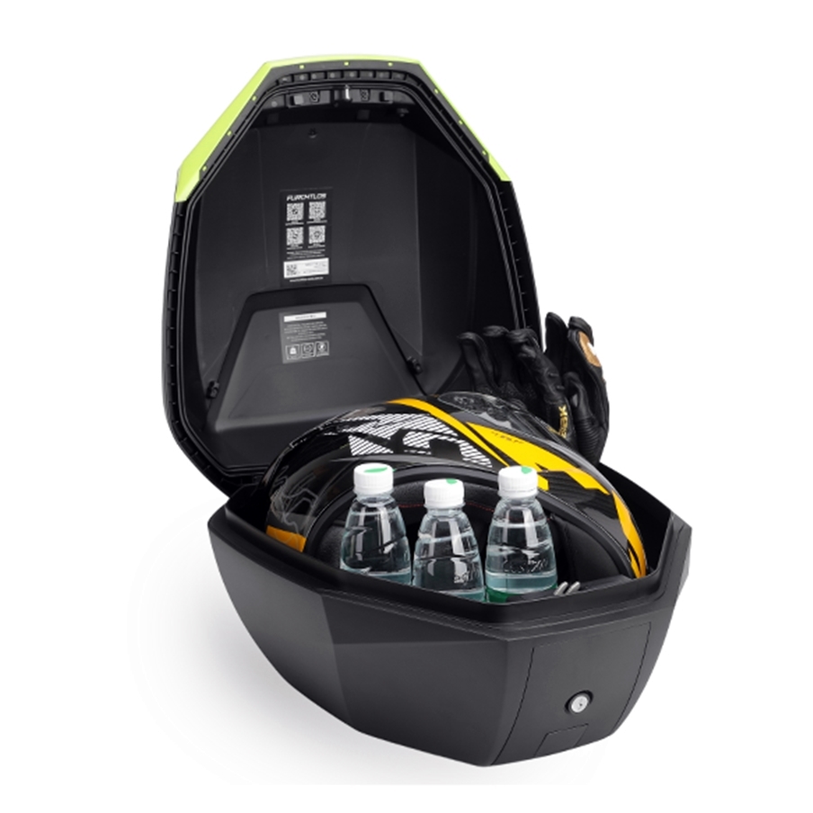 Furchtlos-SHIELD-S-Basic-Topcase-35-Liter-schwarz-silber-inkl-Montagekit-FU02TCPL000S14EX-100002-offen