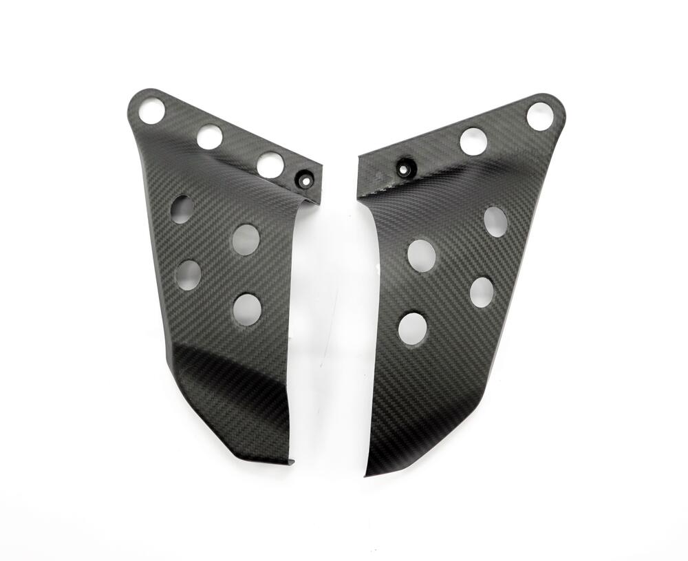 Fantic_Original_Carbon_Seitenteile_Set___Caballero_08619020 Fantic Original Carbon Seitenteile Set - Caballero 125 / 250 / 500 2018-