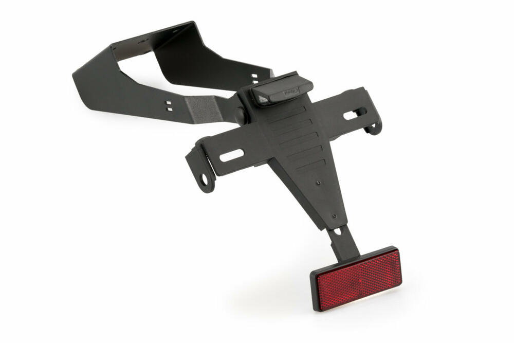 PUIG KENNZEICHENHALTER SUZUKI GSX-S125 22'- C/SCHWARZ - 21414N