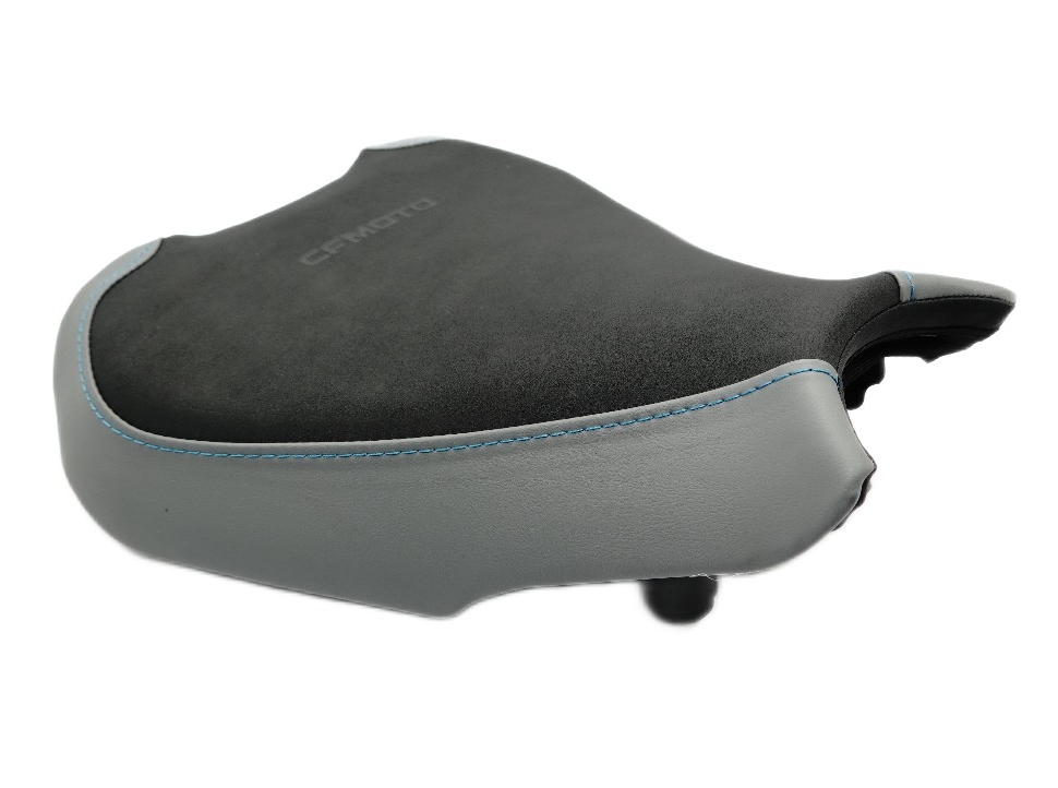 CFMoto Erhöhte / Hohe Sitzbank +15mm - 675 NK / SR-R - CF-6GUV-806100-5600 CFMoto Erhöhte / Hohe Sitzbank +15mm - 675 NK / SR-R - CF-6GUV-806100-5600