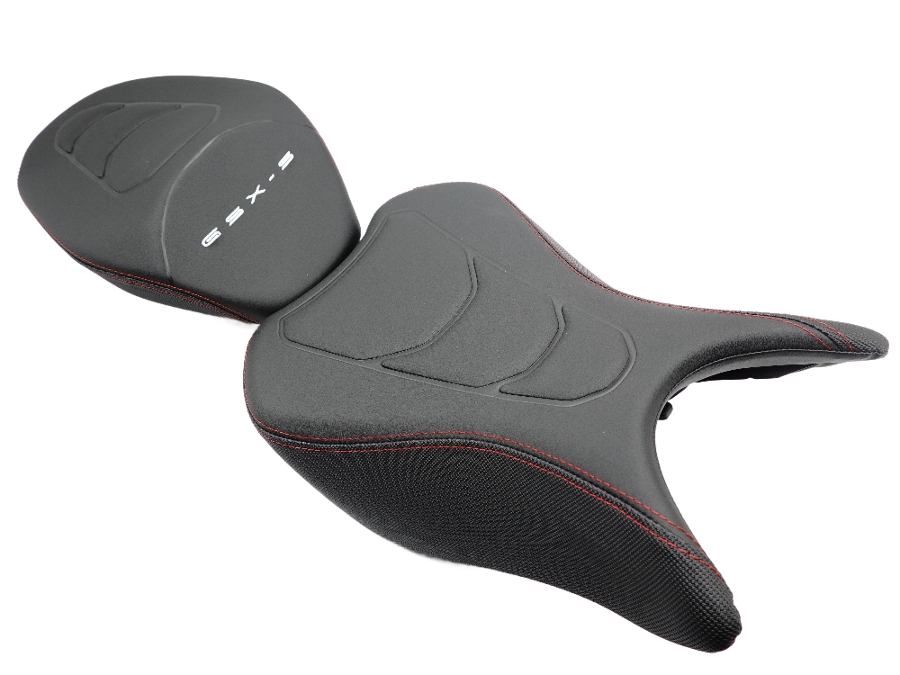 Suzuki Original Premium Sitz Set - GSX-S 1000 GX - 45100-48820 Suzuki Original Premium Sitz Set - GSX-S 1000 GX - 45100-48820