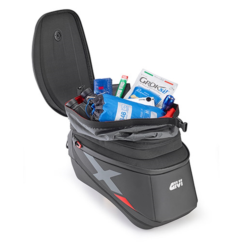 Givi_X_Line_XL04_Tanklock_Tankrucksack_Tanktasche_5 Givi X-Line XL04 Tanklock Tankrucksack / Tanktasche - 15-20 Liter - BMW GS / KTM Adventure