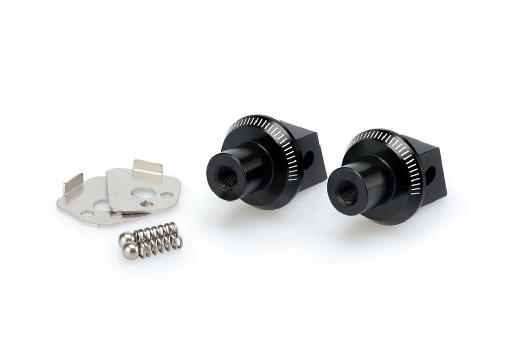 defaultnyEwVeMj6qDVc PUIG FUSSRASTEN MITFAHRER ADAPTER SET SUZUKI (TP9) - 7275N