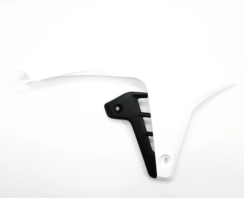 Fantic-Original-Kuehlerverkleidung-DX-rechts-weiss-XXF-MY23-09724005 Fantic Original Kühlerverkleidung 4T rechts weiß - XXF 450 2023-24 - 09724005