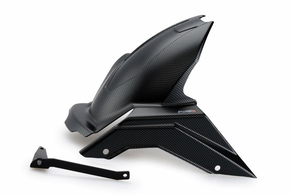 PUIG-Hinterradabdeckung-Carbon-design-Suzuki-GSX-8S-R-2023-21699C PUIG Hinterradabdeckung Carbon design - Suzuki GSX-8S /R 2023- - 21699C