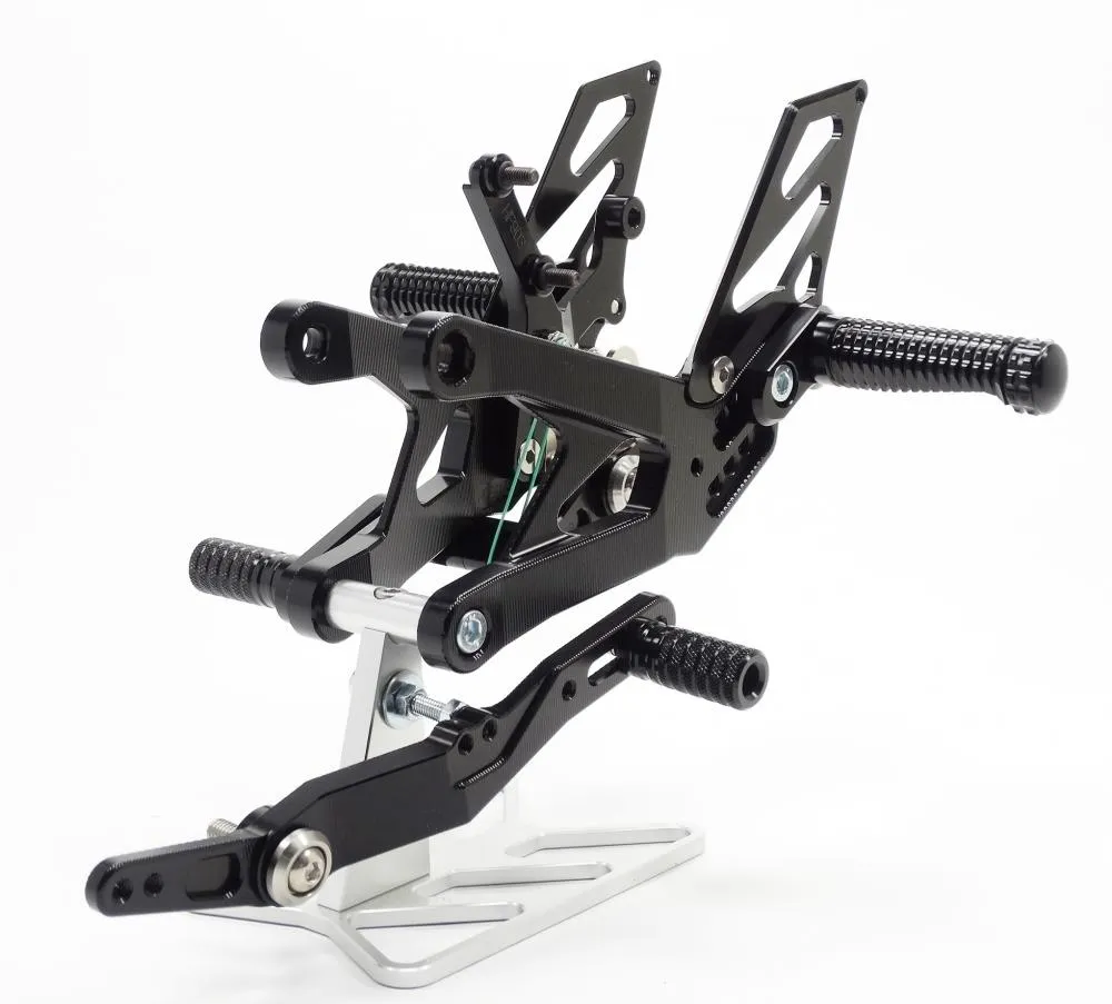 TMP_Fussrastenanlage_Yamaha_R1_2015__Hauptansicht TMP Racing Fußrastenanlage Factory 2 schwarz Yamaha YZF R1 2015-