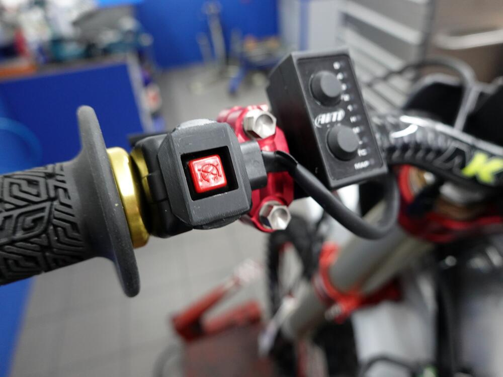 TMP_MX_Racing_Kill_Lenkerschalter_Protektor_Schutz_9392 TMP MX Racing Kill Lenkerschalter Protektor / Schutz - Yamaha WR-F / YZ-F | Fantic XXF