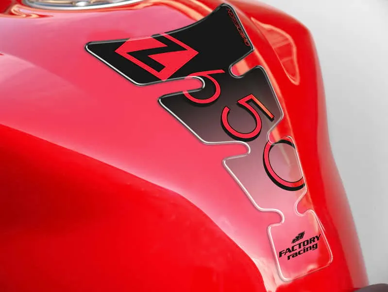 default8jPIwwM1KSXxj PUIG TANK PAD SPIRIT Z650 SCHWARZ - 9306N