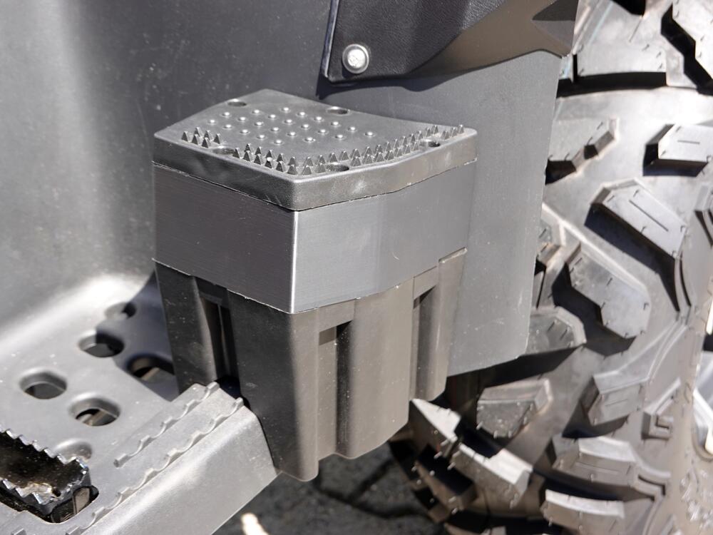 TMP-Beifahrer-Trittbrett-Erhoehung-Set-TGB-Blade-10191-2