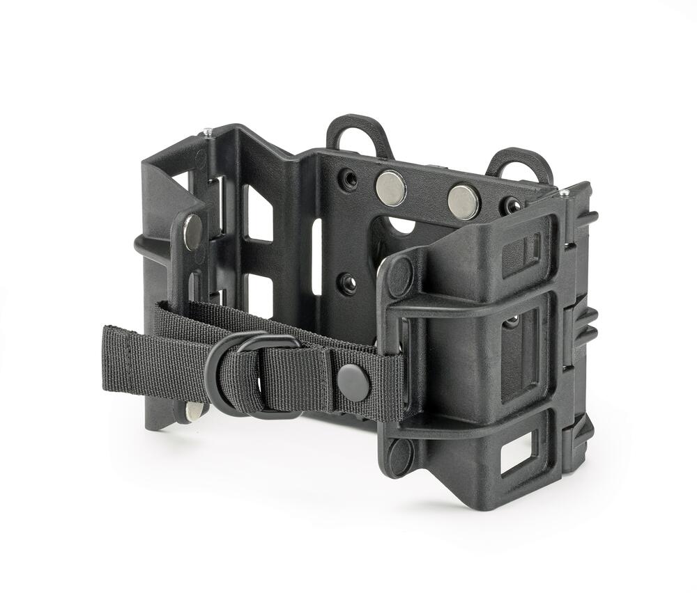 Givi_Kanisterhalterung_E205_fuer_Ersatzkanister_TAN01 Givi Kanisterhalterung E205 für Ersatzkanister TAN01